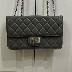 Teddy Blake Chic Quilted Crossbody Bag in Dark Gray